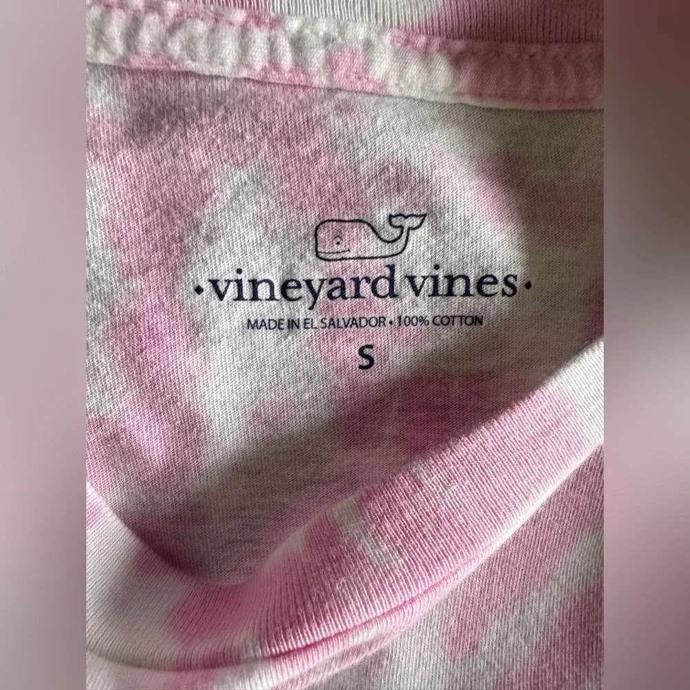 Vineyard Vines Pastel Tie Dye Long Sleeve Whale with Pocket Size S -A - Picture 5 of 5